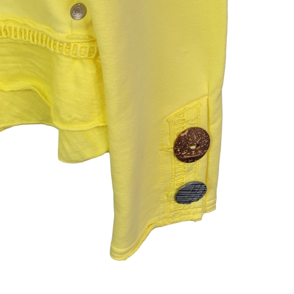 Neon Buddha Yellow Bohemian Coastal Ruffle Hem Top Women's Size Petite Small - Picture 4 of 14